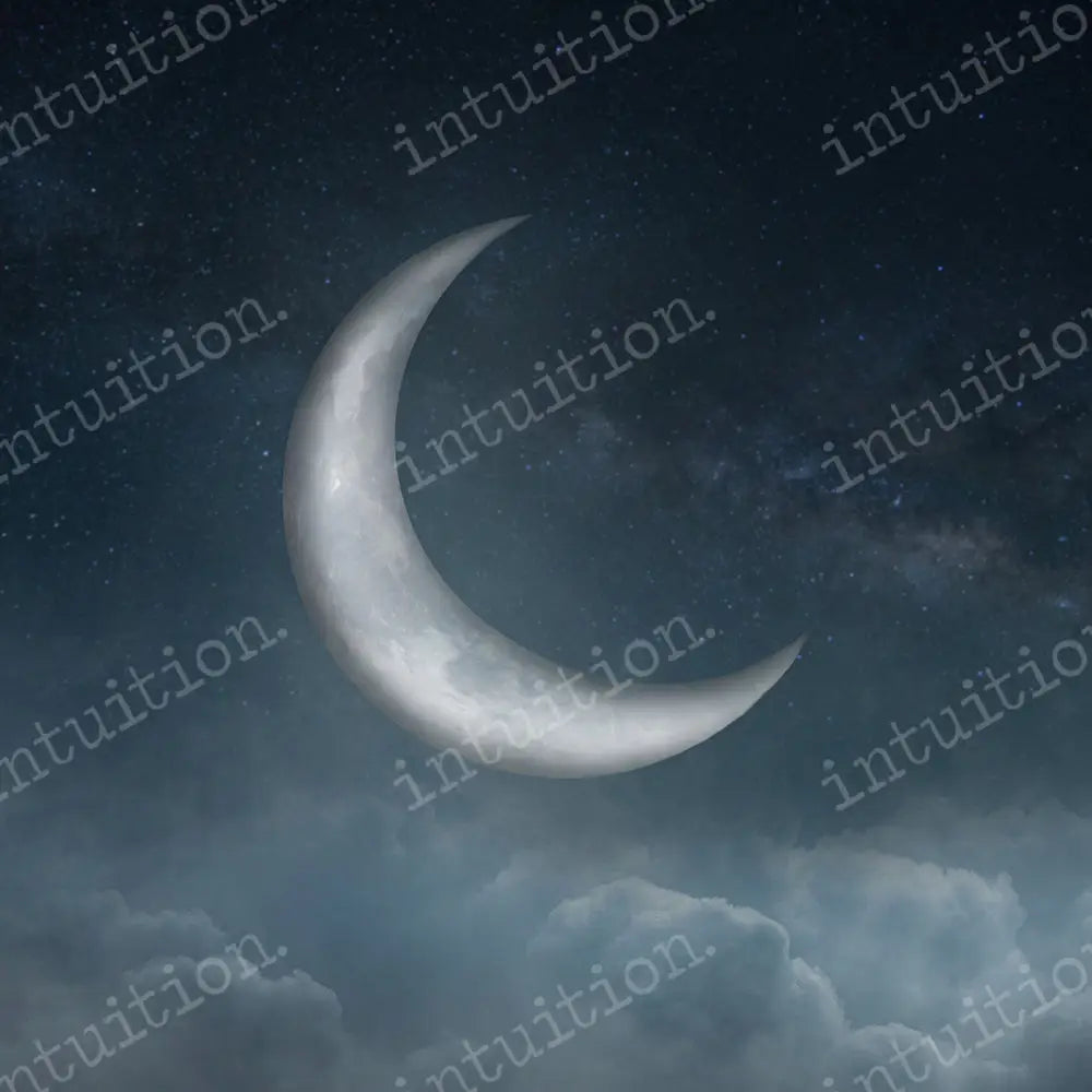 Moon In The Clouds Horizontal / Poly 60X44 Backdrop