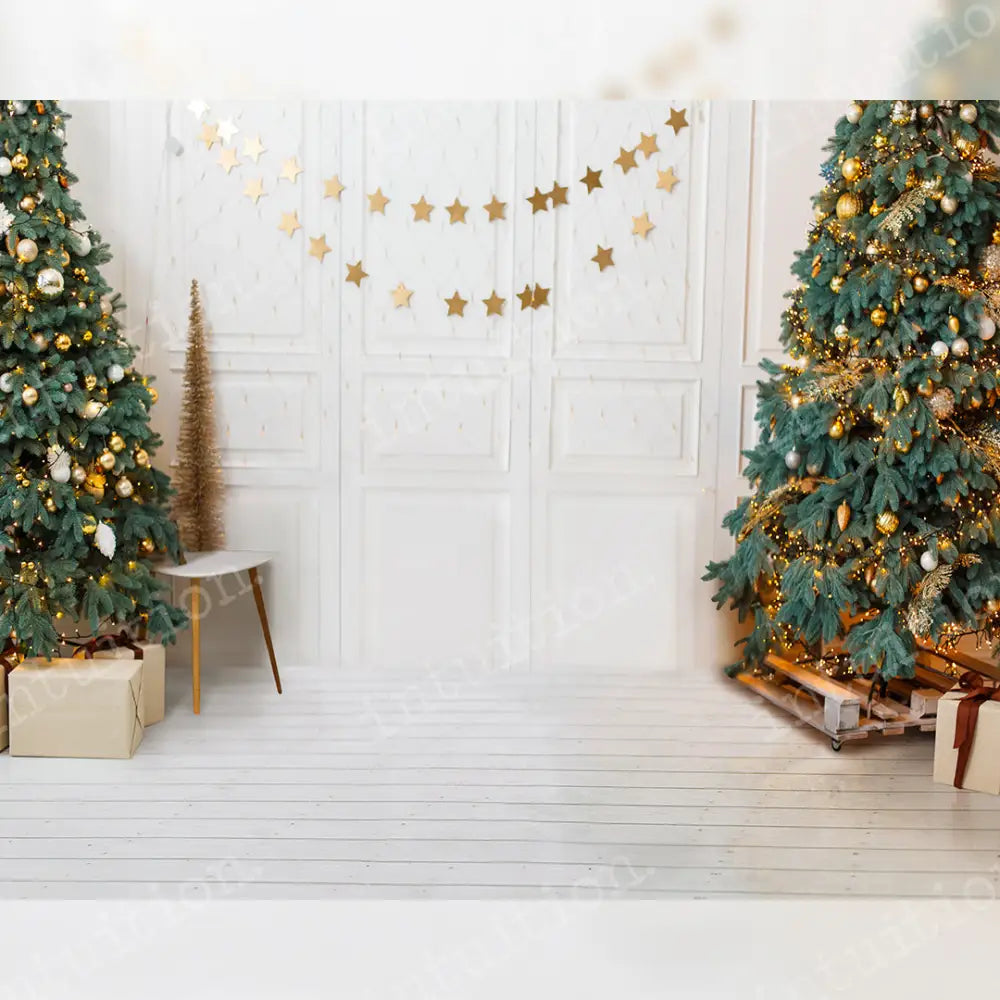 Trim The Tree Horizontal / Poly 60X44 Backdrop